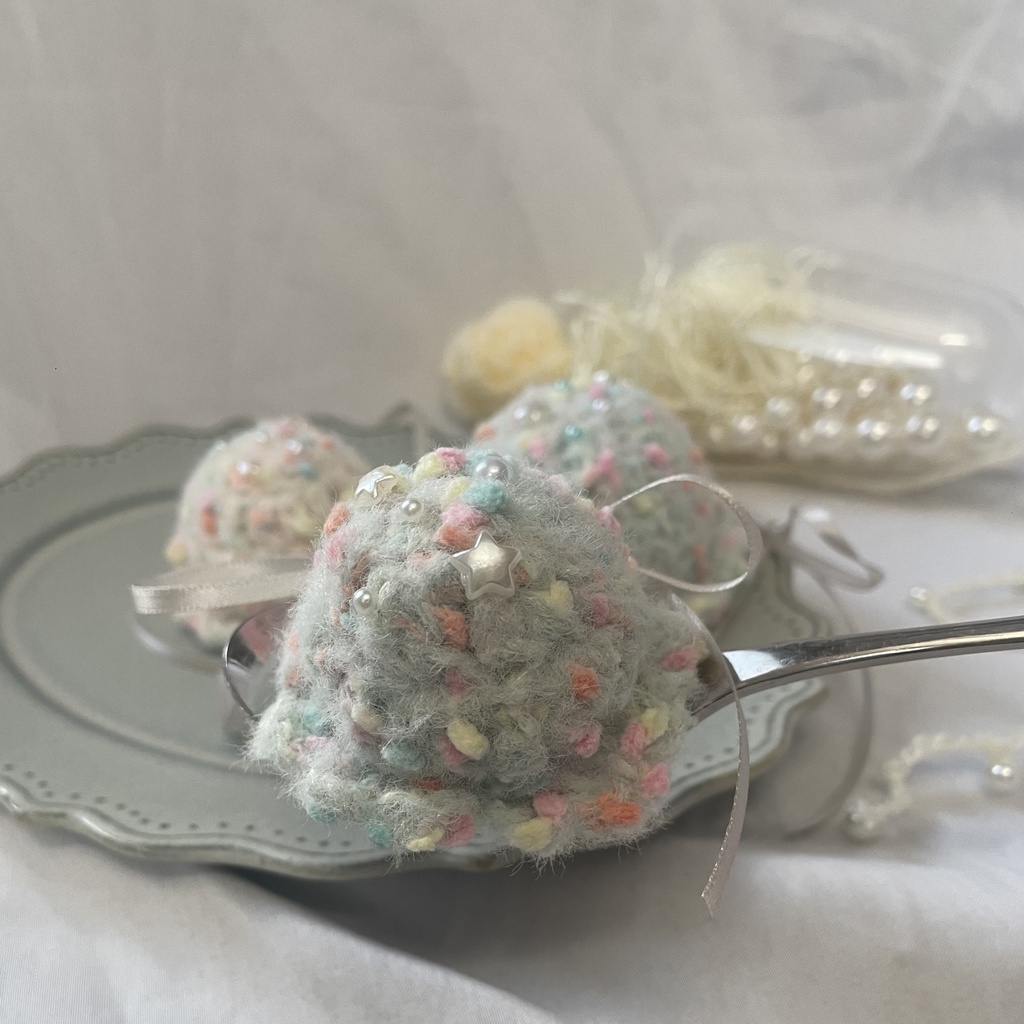 Ice cream headdress🍨