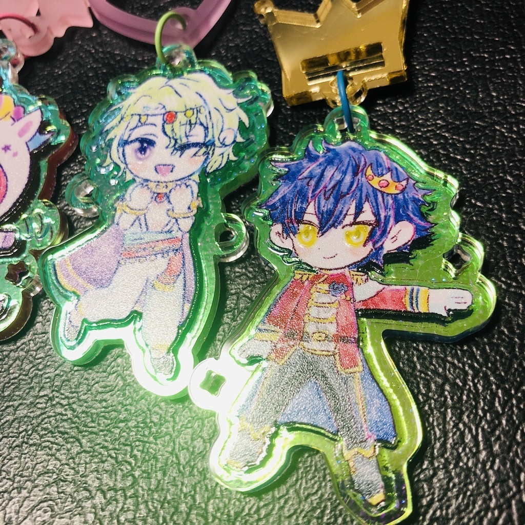 Eden アクリルキーホルダー