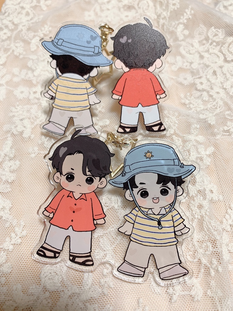 アクリルキーホルダー