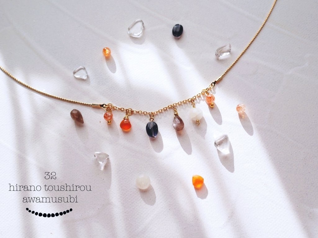 天然石のネックレス