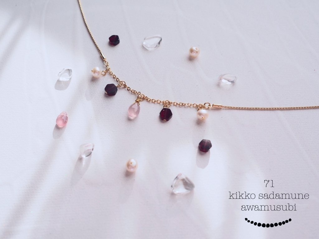 天然石のネックレス