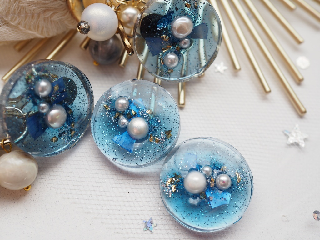 オベロンイメージ イヤーアクセサリー