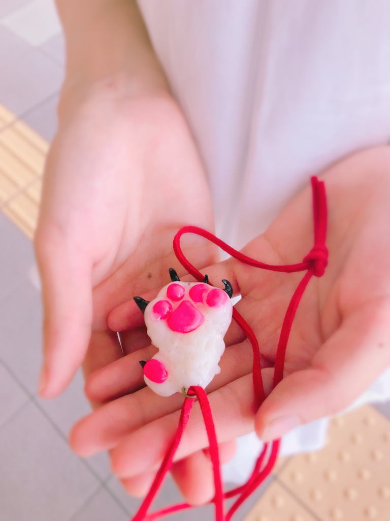 幻獣のネックレス(ホワイト)