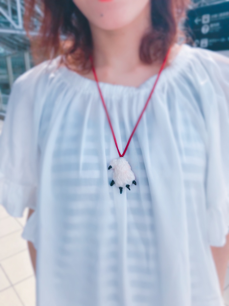 幻獣のネックレス(ホワイト)