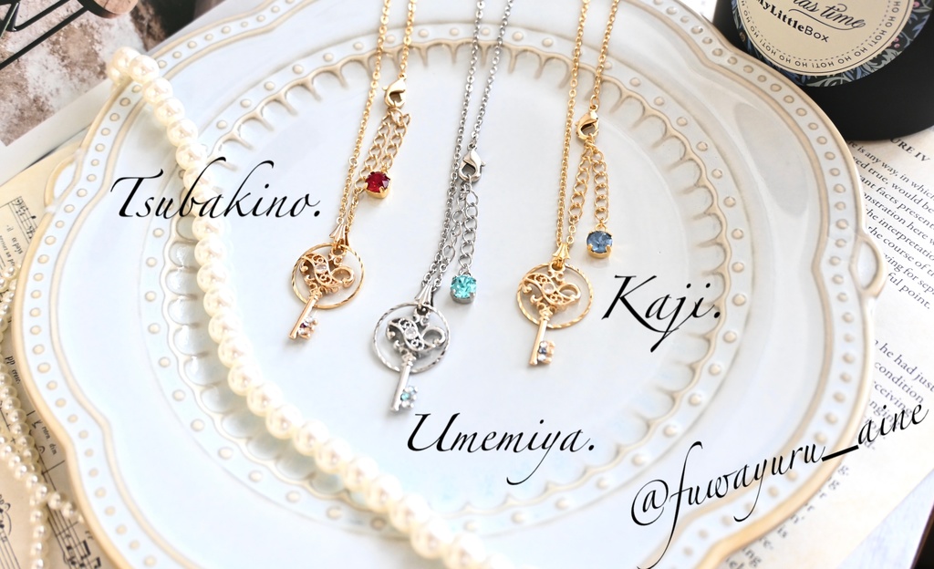 classical key ネックレス