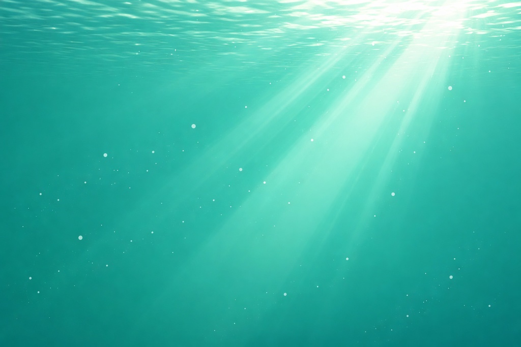 Minimal Underwater Background – Shallow Ocean with Single Light Beam