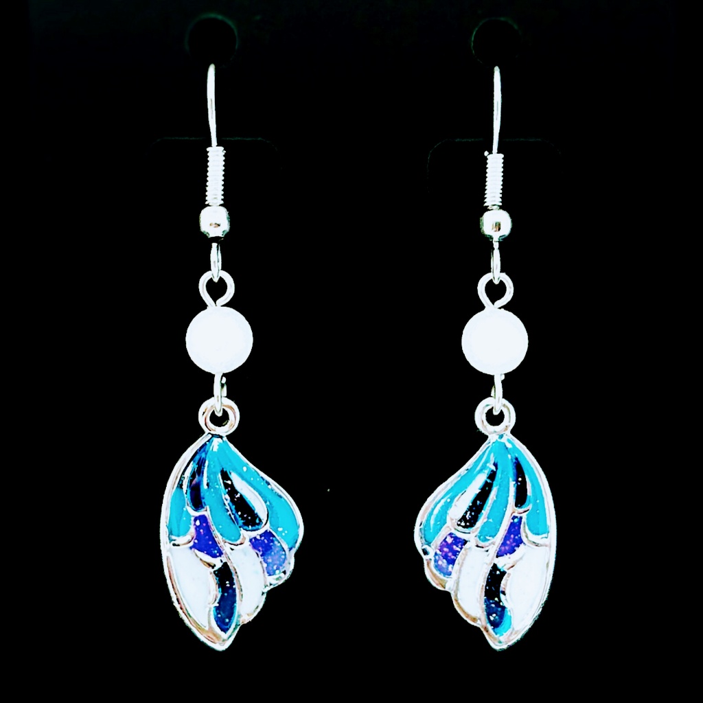 『怪獣の女王の羽』ピアス/イヤリング(ブルーver.)