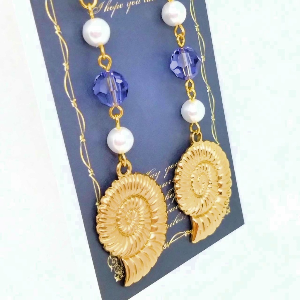 人魚の耳飾り 巻き貝 ピアス イヤリング ツイステッドワンダーランド オクタヴィネル寮 ゴールドver.