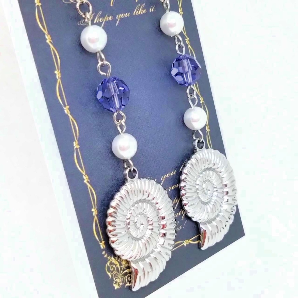 人魚の耳飾り 巻き貝 ピアス イヤリング ツイステッドワンダーランド オクタヴィネル寮 シルバーver.