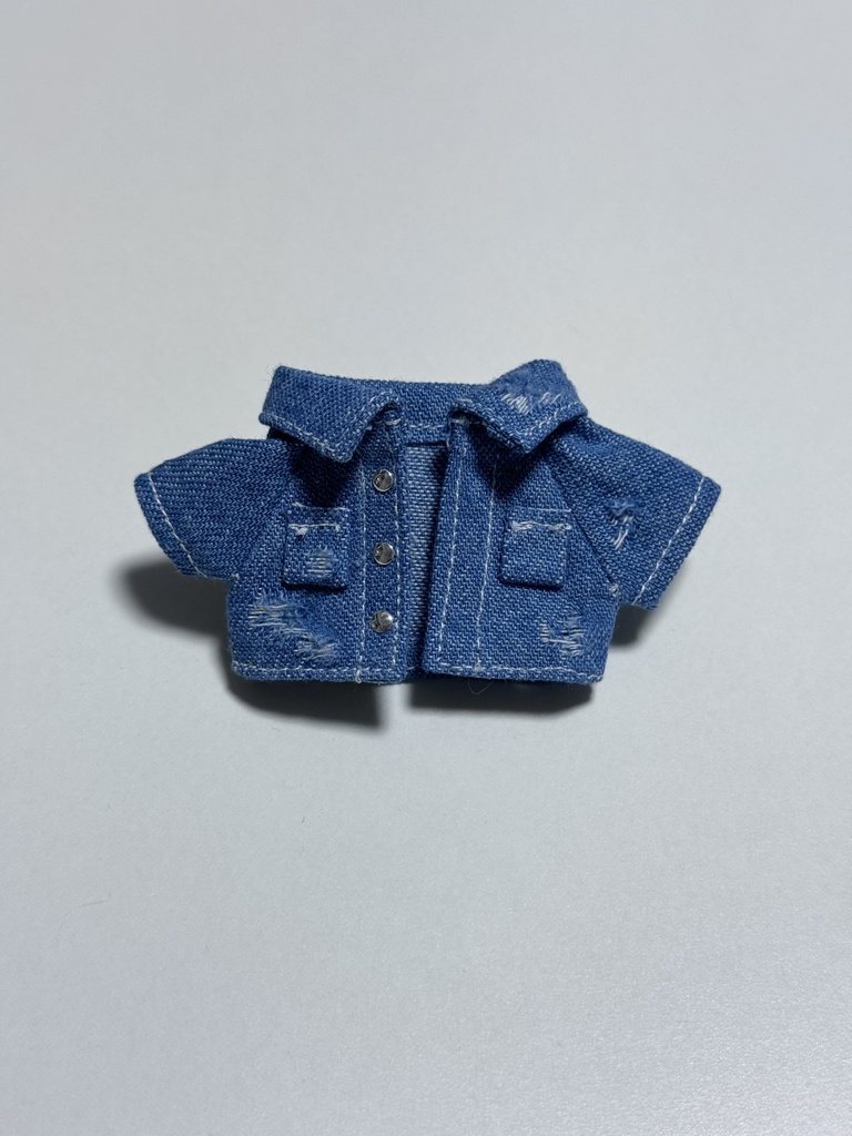 10〜12センチぬい用ダメージデニムジャケット