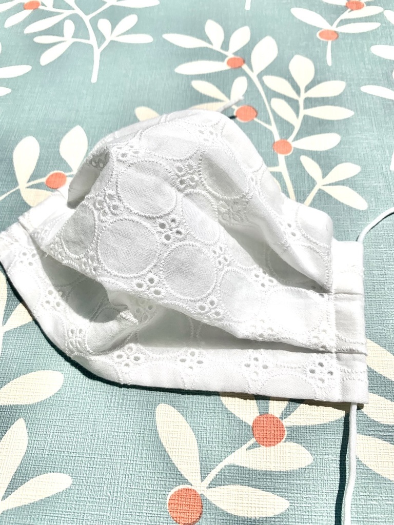 【接触冷感素材】涼しい!夏マスク!レースがお洒落なノーズワイヤー入り布マスク 白 清楚 コットンレース 大人可愛い