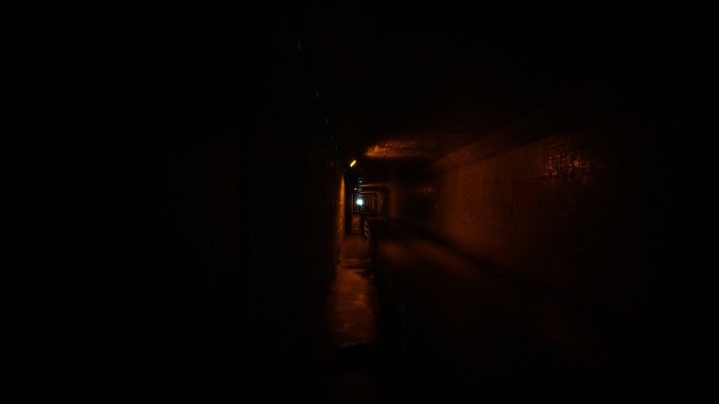 【写真素材集・トンネル&街灯】31枚セット・3840x2160px