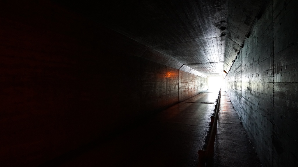 【写真素材集・トンネル&街灯】31枚セット・3840x2160px