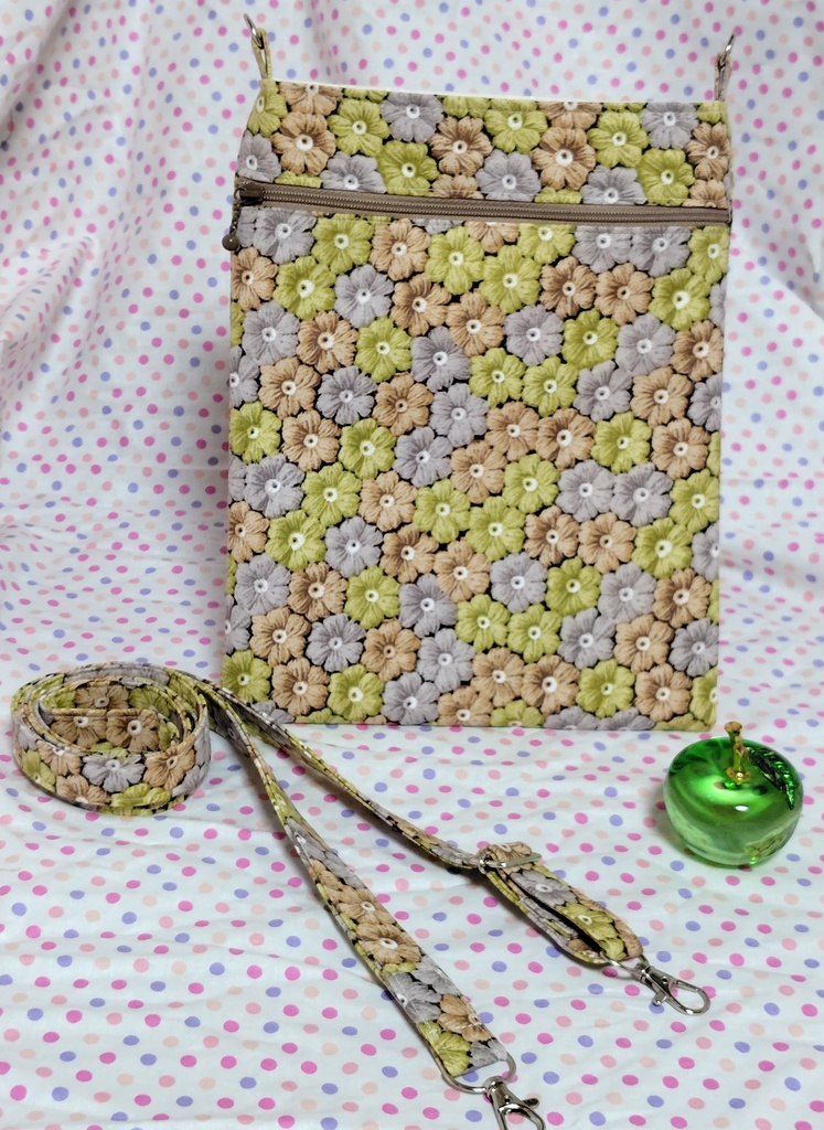 ポコポコ刺繍の花柄風ショルダーバッグ☆イエロー