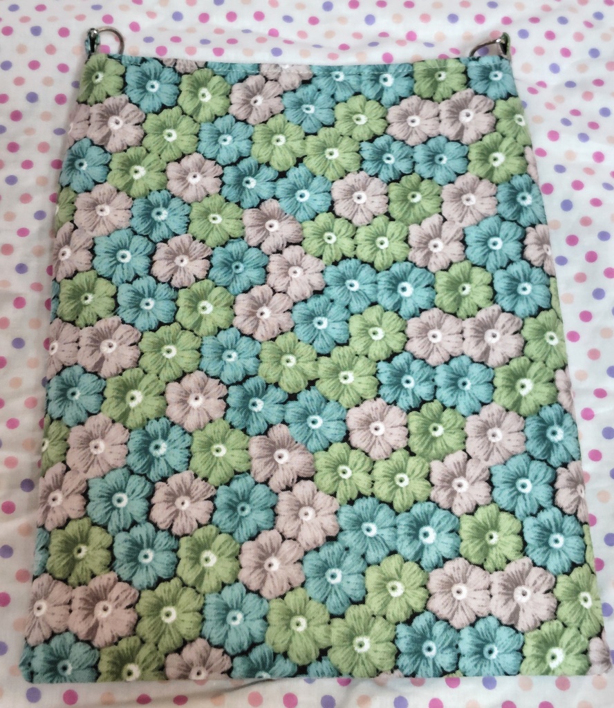 ポコポコ刺繍の花柄風ショルダーバッグ☆グリーン