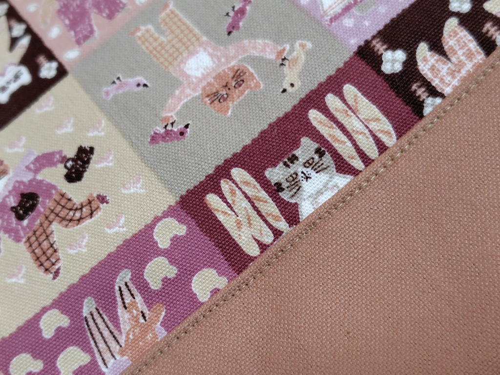 レトロ可愛い猫さんのパッチワーク風のお散歩ミニトートバッグ②