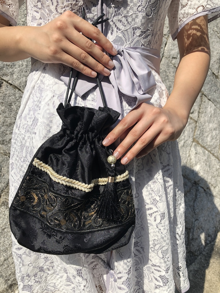 最遊記　烏哭　きんちゃく　ポーチ　黒