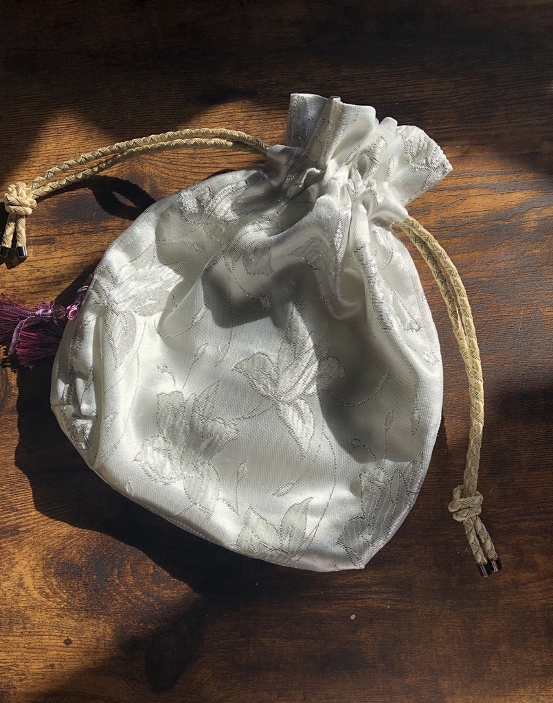 最遊記 玄奘三蔵 きんちゃく ポーチ 白