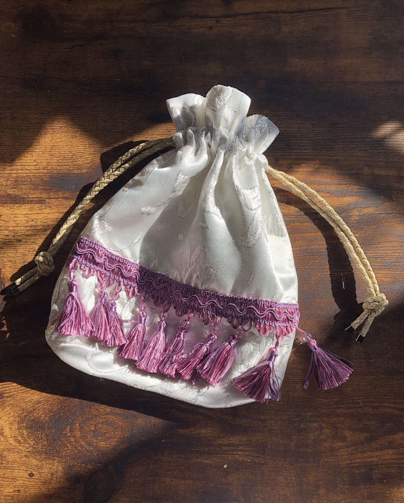 最遊記 玄奘三蔵 きんちゃく ポーチ 白