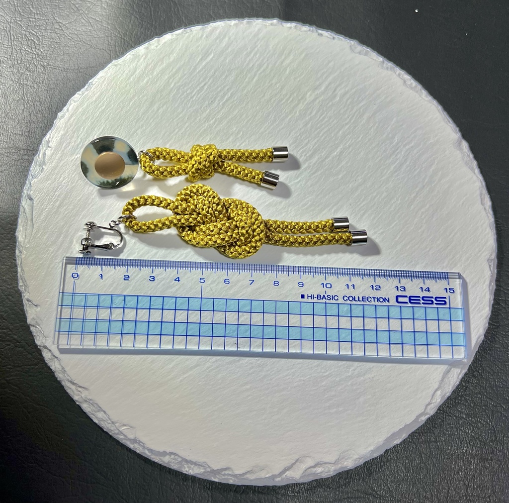 七海 建人 イメージ アクセ イヤリング