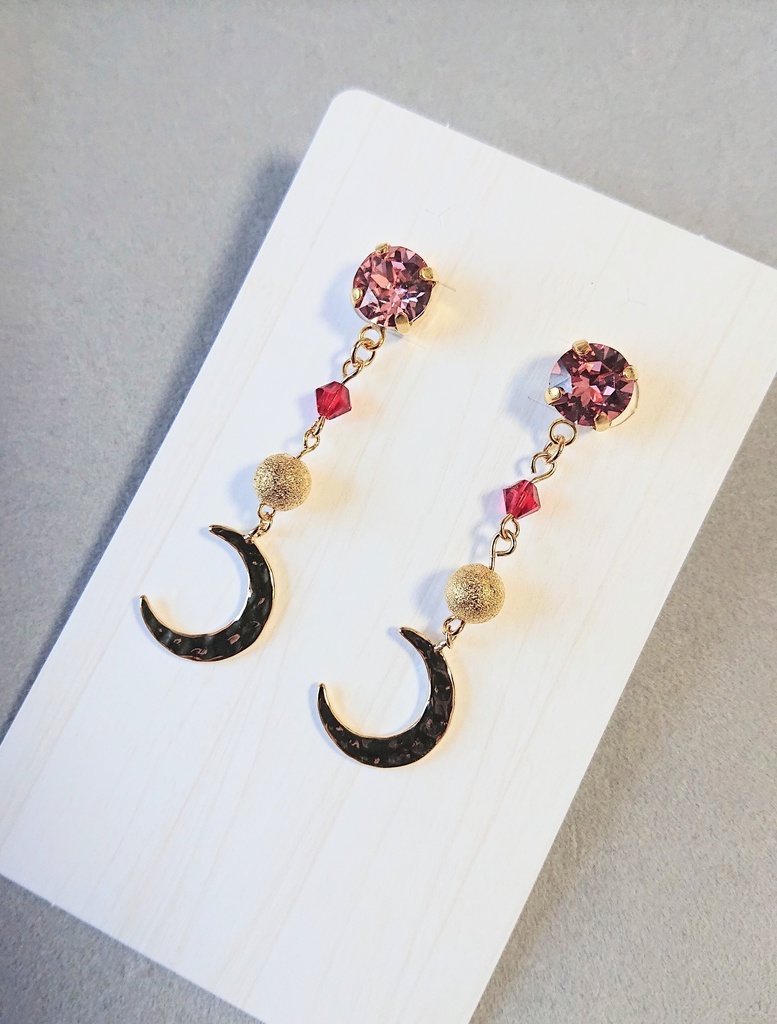 愉快なライダー  イメージピアス