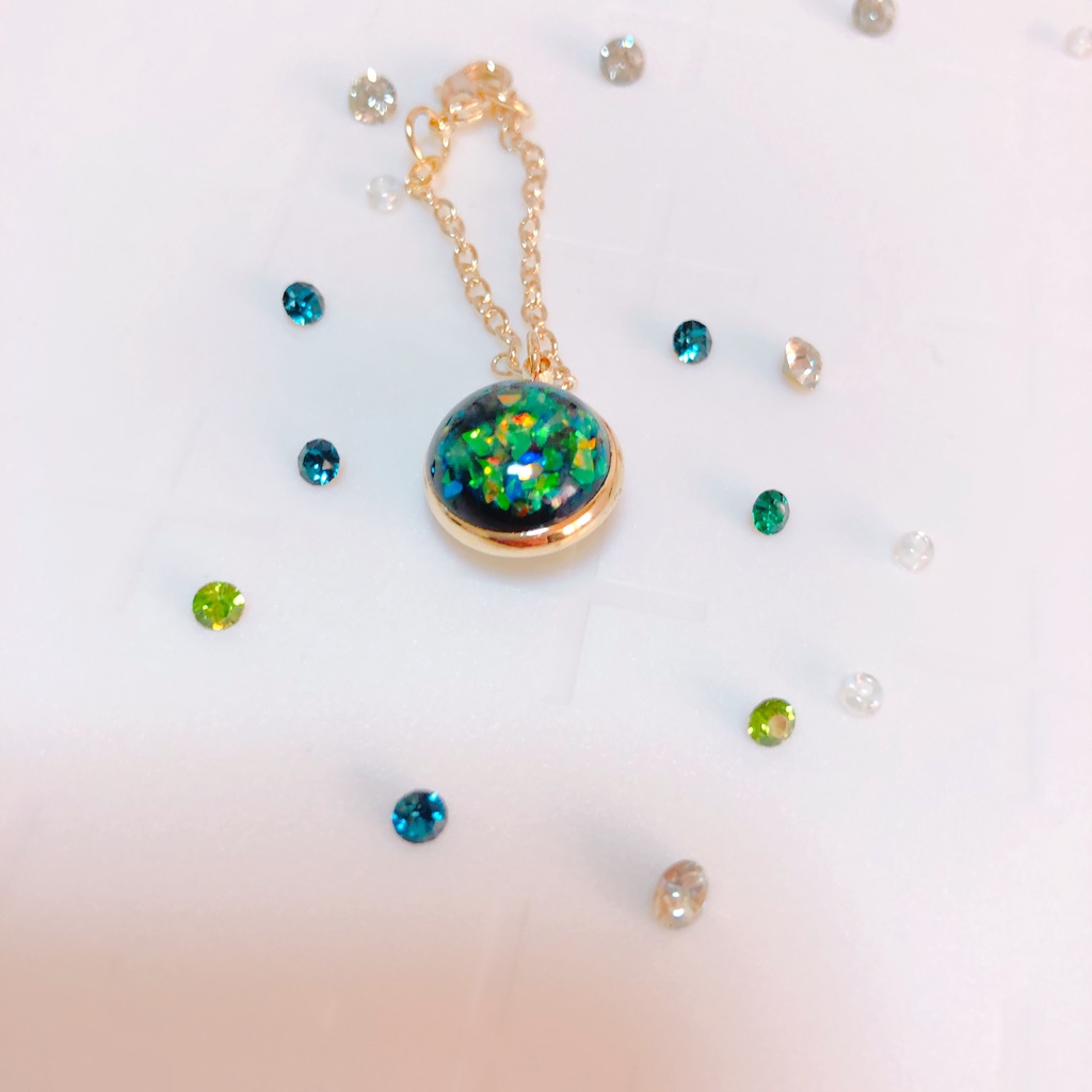 Earth ぬい用ネックレス