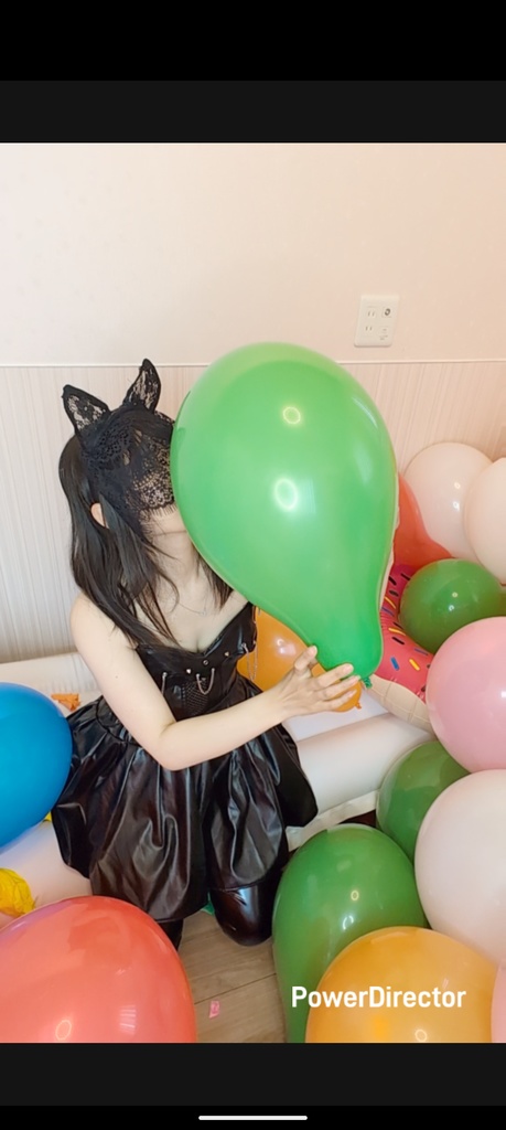 エナメル服で風船割り