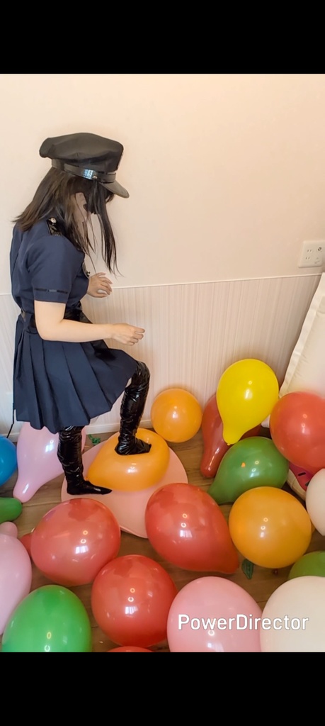 ポリスコスで風船割り