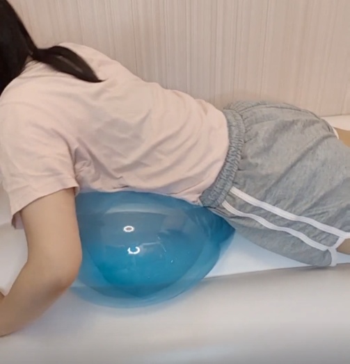 デコバルーンを割れるかチャレンジPOP