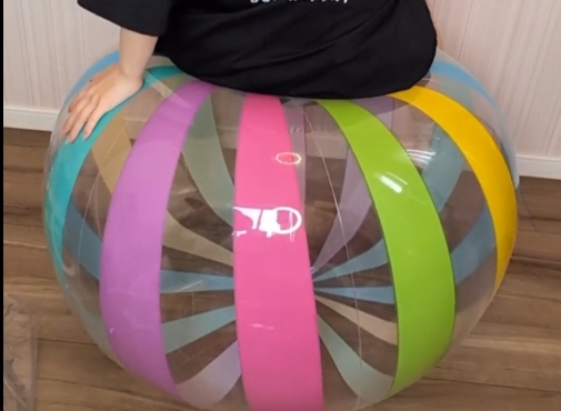 ワッサーボール・ビーチボール107cmで遊ぶ