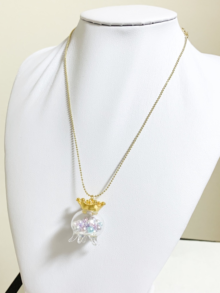 ジェリーフィッシュネックレス