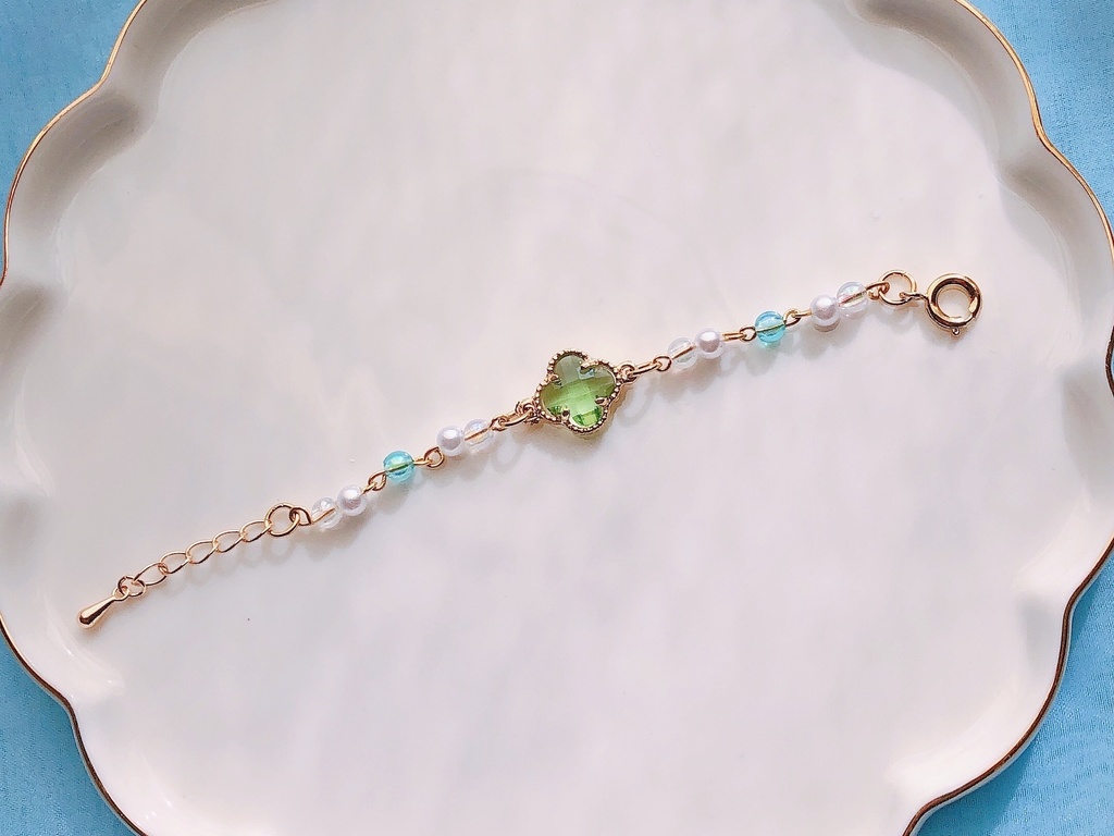 クローバーポシェット