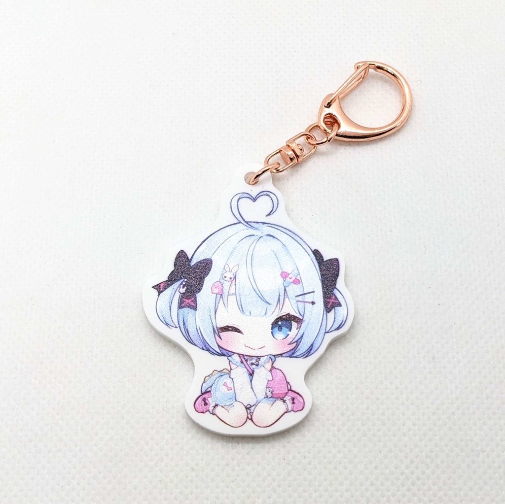 桃田もも新モデル&新衣装記念グッズ 双子ちゃんアクリルキーホルダー