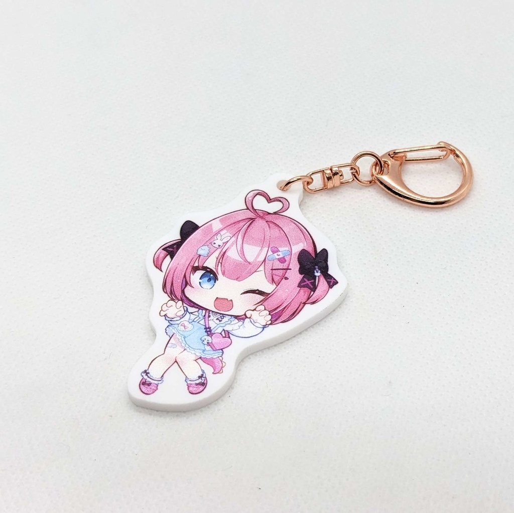 桃田もも新モデル&新衣装記念グッズ 双子ちゃんアクリルキーホルダー