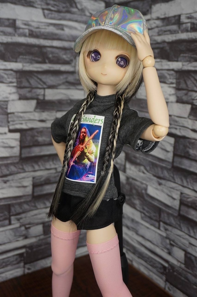 MDD/IMOMO/40cmサイズ【架空のギタリスト】Tシャツ 黒or灰