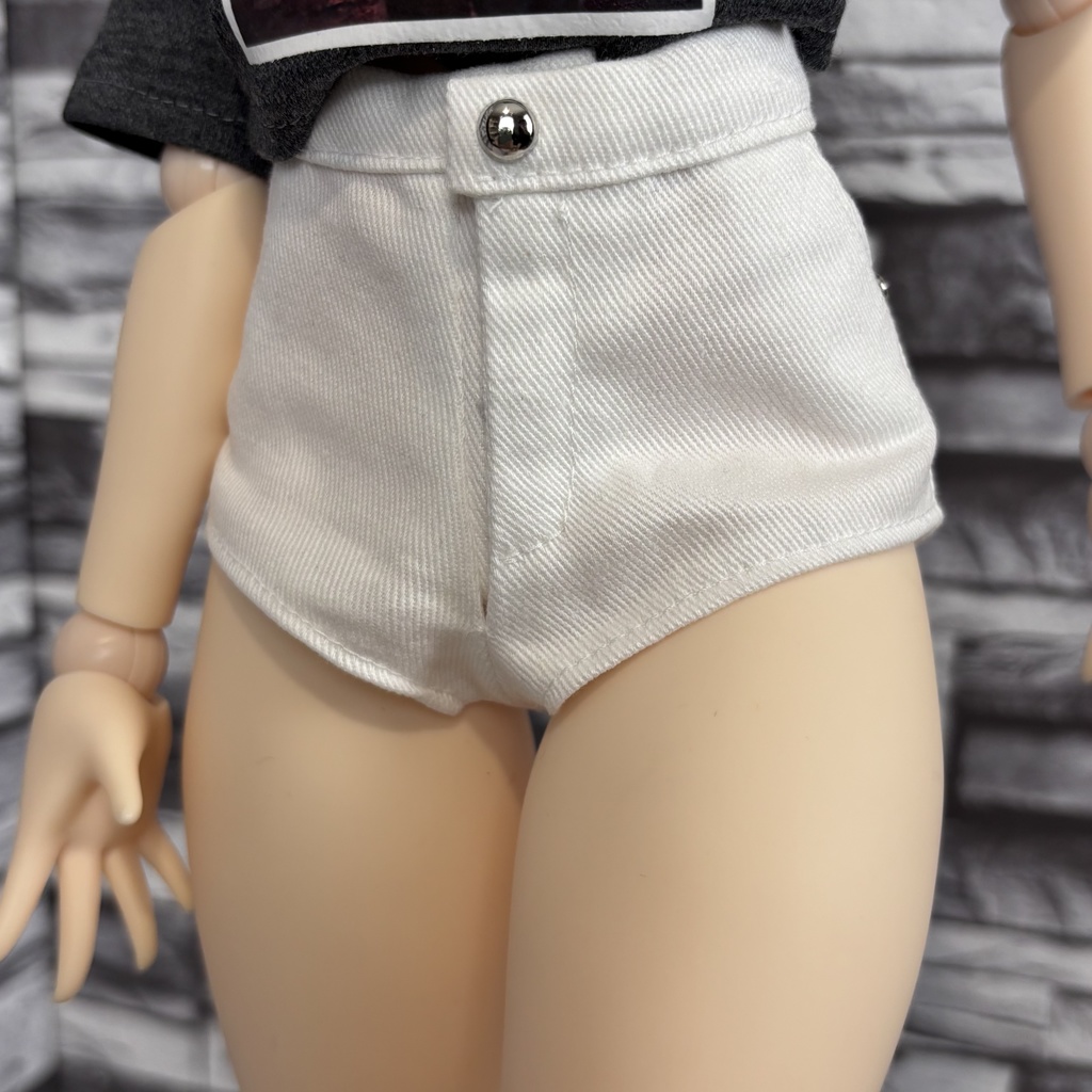 IMOMO40サイズ ホットパンツ【ブラックorホワイト】