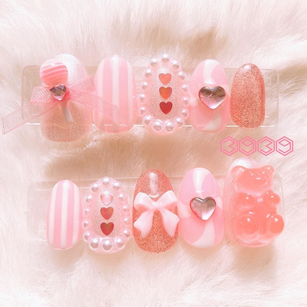 ネイルチップ　キャンディ　ピンク