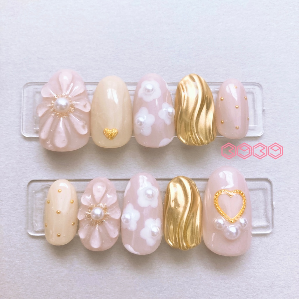 ネイルチップ　くすみピンク　フラワー