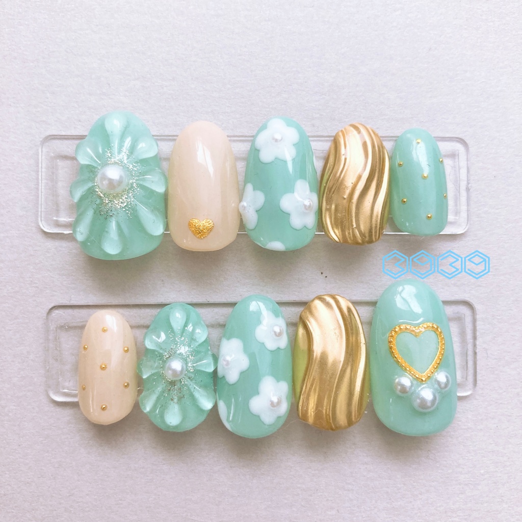 ネイルチップ　くすみブルー　フラワー