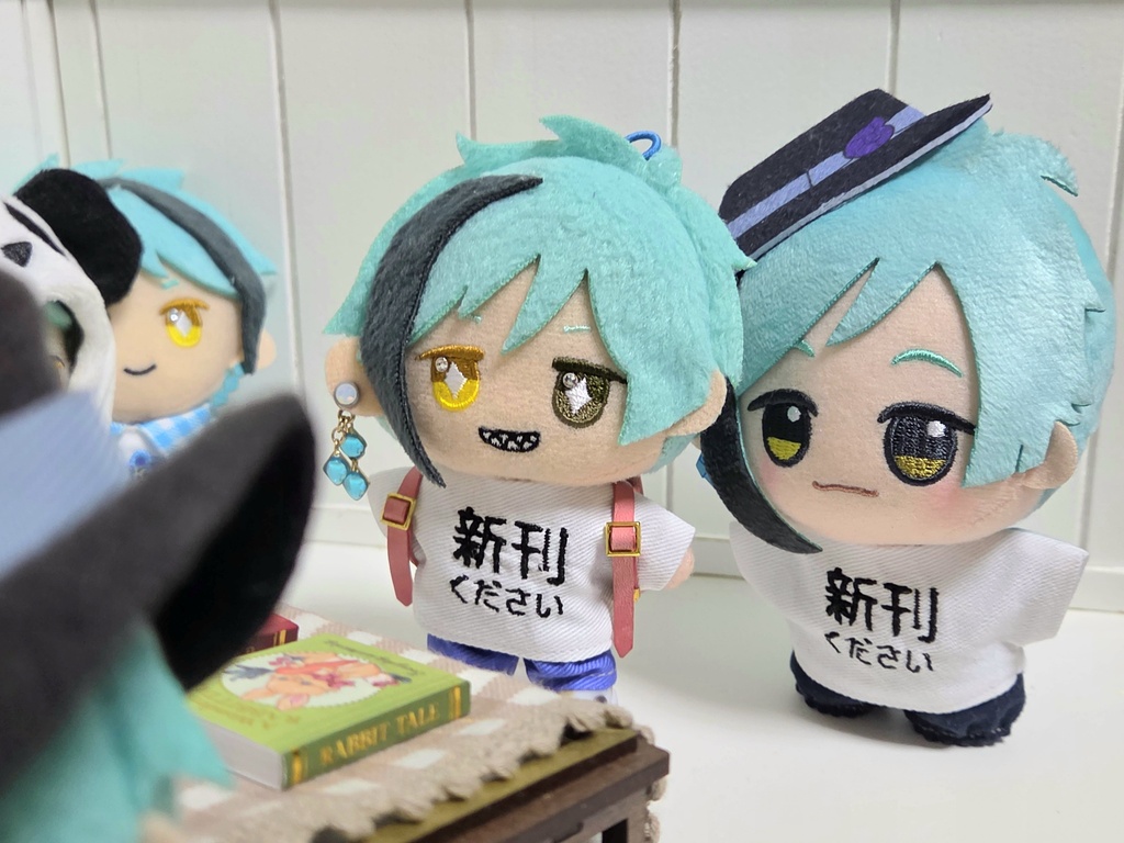 (ぬい)新刊ください 刺繍シャツ