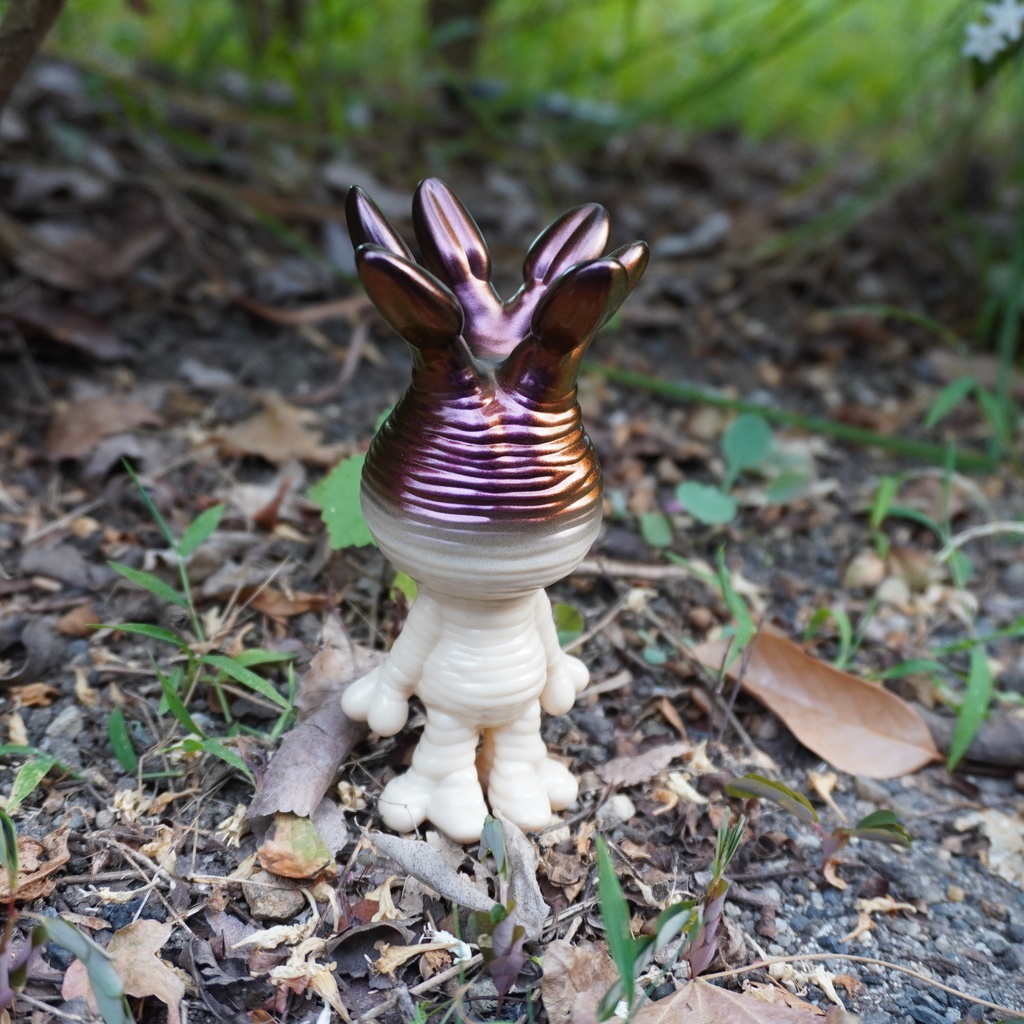 マンドラグラキ ソフビ 赤系マジョーラ