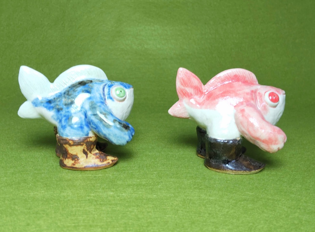 陶立体「ミニ タチウオ」