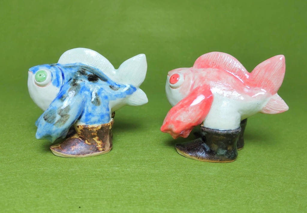 陶立体「ミニ タチウオ」