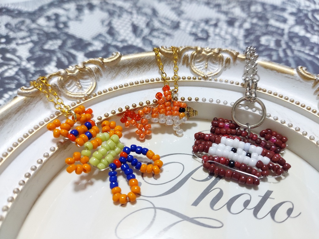 ビーズポシェット