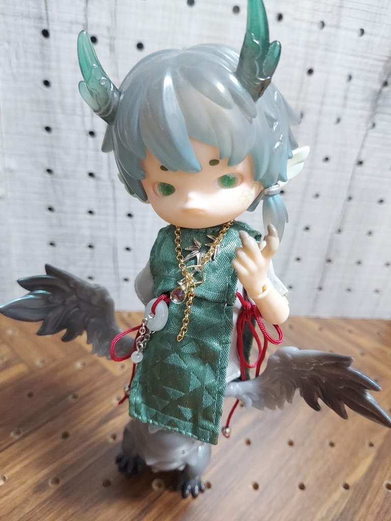 1/12ドール用 アシメントリーフープネックレス