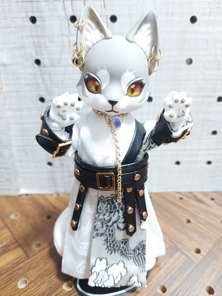 1/12ドール用 アシメントリーフープネックレス