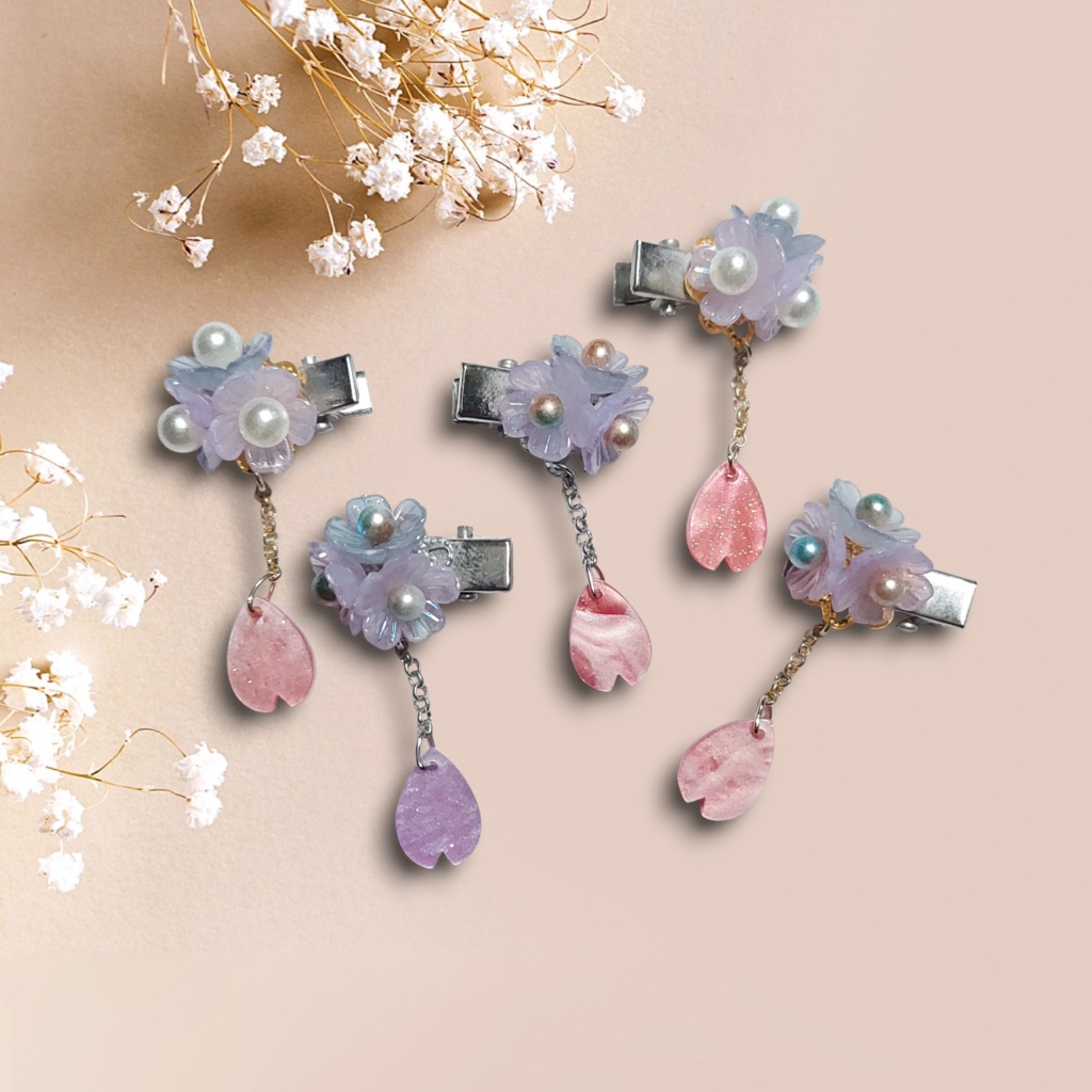 ゆらゆら花びらのヘアクリップ
