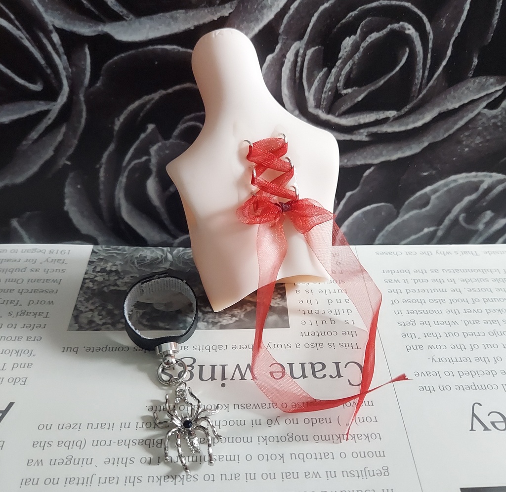 ALICE BLACK コルセットリボンピアス チュールリボンピアス/merry（ピアス（両耳用））｜amplis