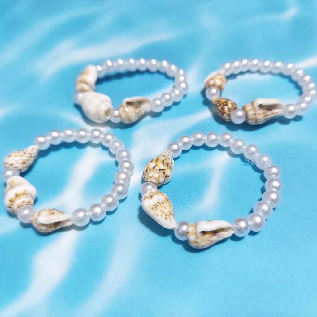 貝殻ネックレス