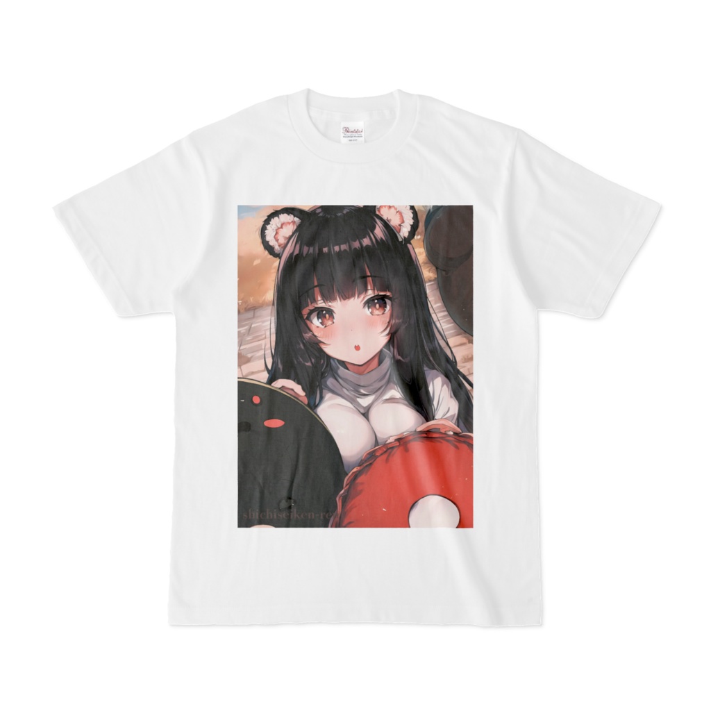 可愛いくま耳彼女のTシャツ